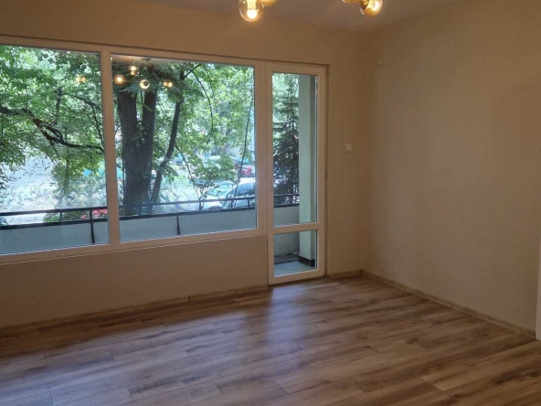 Тристаен апартамент в Пловдив, Мараша - 87 кв.м за 1598 €/кв.м - Снимка #1