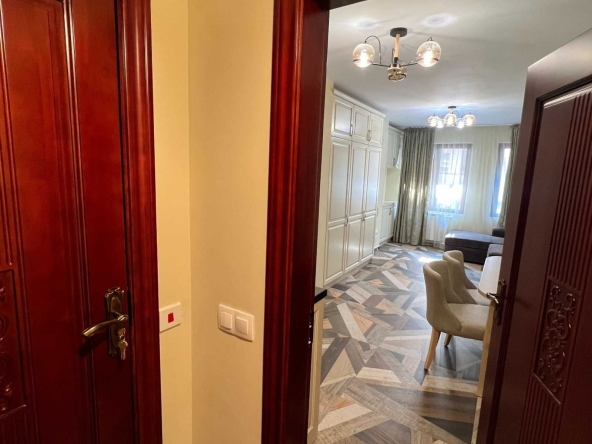 Дава се под наем Едностаен апартамент в София, Зона Б-19 - 43 кв.м за 350 € - Снимка #1