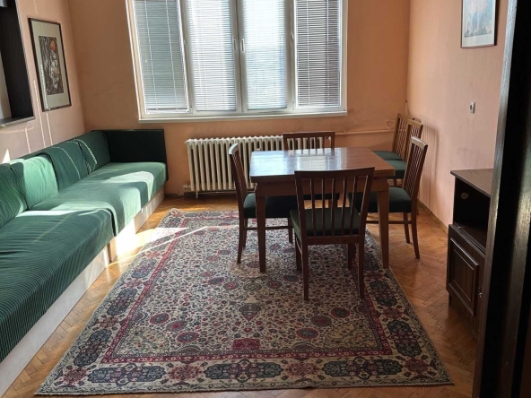 Дава се под наем Двустаен апартамент в София, Център - 80 кв.м за 425 € - Снимка #1