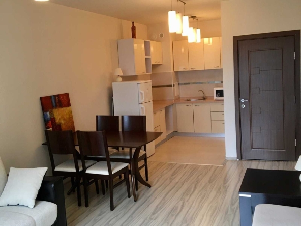 Дава се под наем Двустаен апартамент в Бургас, Зорница - 70 кв.м за 600 € - Снимка #1