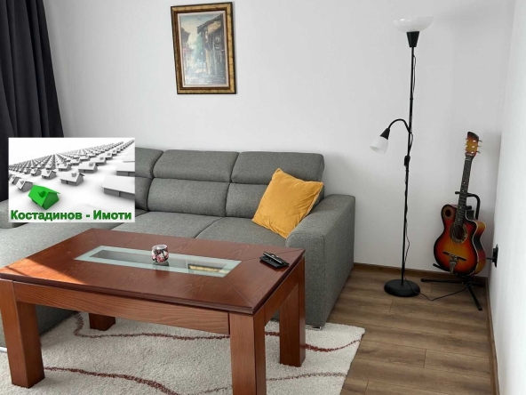 Дава се под наем Тристаен апартамент в Пловдив, Христо Смирненски - 80 кв.м за 700 € - Снимка #1