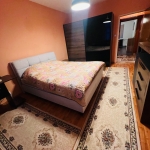 Дава се под наем Тристаен апартамент в София, Зона Б-5 - 88 кв.м за 700 € - Снимка #1