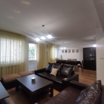 Дава се под наем Четиристаен апартамент в София, Овча купел - 130 кв.м за 900 € - Снимка #1