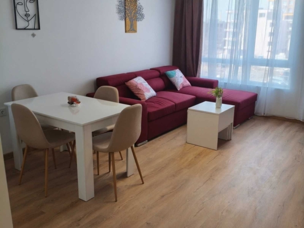 Дава се под наем Двустаен апартамент в Пловдив, Южен - 70 кв.м за 433.5 € - Снимка #1