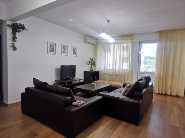 Дава се под наем Четиристаен апартамент в София, Овча купел - 130 кв.м за 849 € - Снимка #1