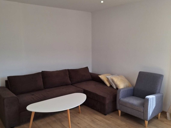 Дава се под наем Тристаен апартамент в София, Карпузица - 75 кв.м за 790 € - Снимка #1