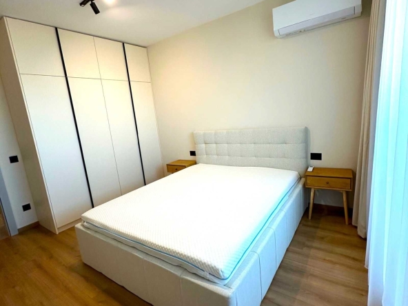 Дава се под наем Двустаен апартамент в София, Кръстова вада - 70 кв.м за 925 € - Снимка #1