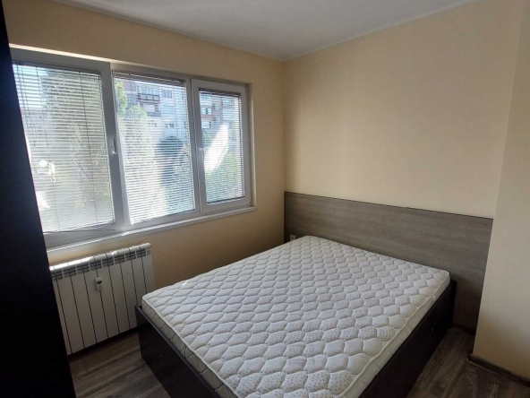 Дава се под наем Едностаен апартамент в София, Люлин 9 - 45 кв.м за 400 € - Снимка #1