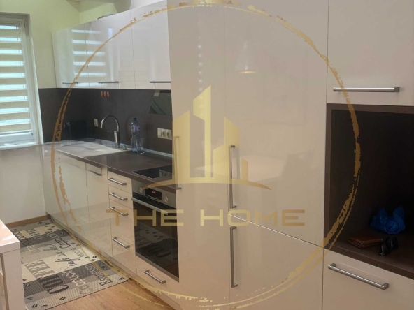 Дава се под наем Двустаен апартамент в Варна, Център - 40 кв.м за 600 € - Снимка #1