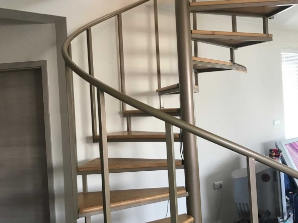 Дава се под наем Мезонет в София, Хаджи Димитър - 180 кв.м за 750 € - Снимка #1