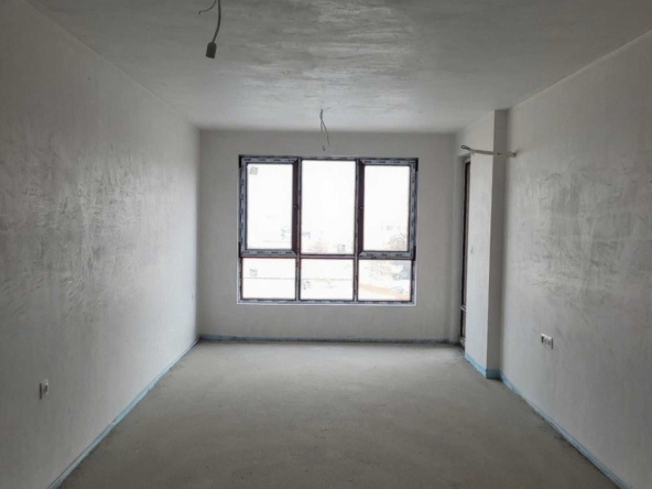 Двустаен апартамент в Пловдив, Кършияка - 70 кв.м за 1758 €/кв.м - Снимка #1