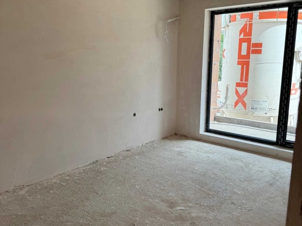 Двустаен апартамент в Пловдив, Кършияка - 80 кв.м за 2000 €/кв.м - Снимка #1