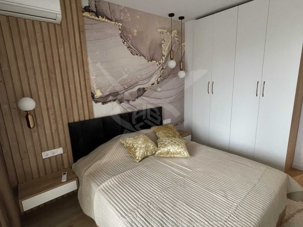 Дава се под наем Двустаен апартамент в Пловдив, Христо Смирненски - 65 кв.м за 550 € - Снимка #1