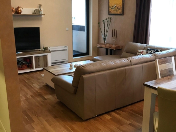 Дава се под наем Двустаен апартамент в София, Дианабад - 82 кв.м за 997 € - Снимка #1