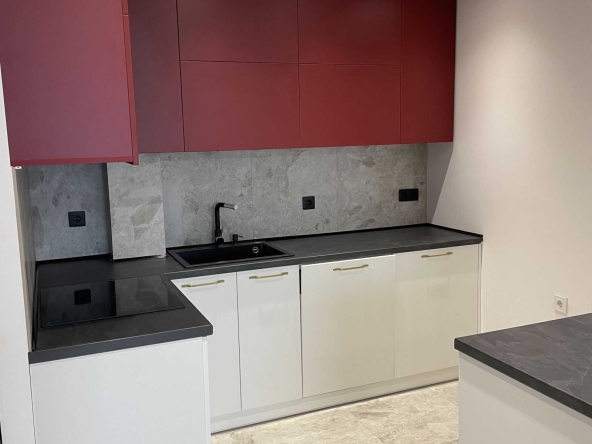 Дава се под наем Двустаен апартамент в Пловдив, Христо Смирненски - 65 кв.м за 650 € - Снимка #1