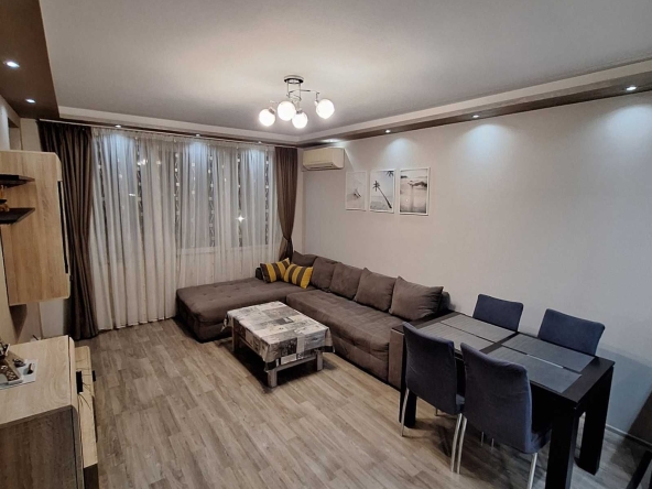 Двустаен апартамент в Пловдив, Коматевски възел - 64 кв.м за 1108 €/кв.м - Снимка #1