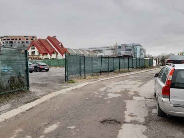 Парцел в София, Овча купел - 5224 кв.м за 100 €/кв.м - Снимка #1