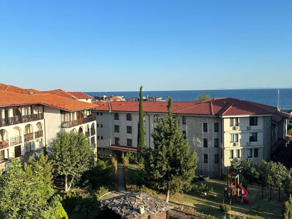 Тристаен апартамент в Свети Влас - 93 кв.м за 1452 €/кв.м - Снимка #1