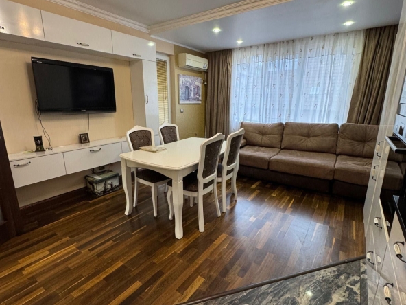 Дава се под наем Тристаен апартамент в София, Манастирски ливади - 85 кв.м за 796.62 € - Снимка #1