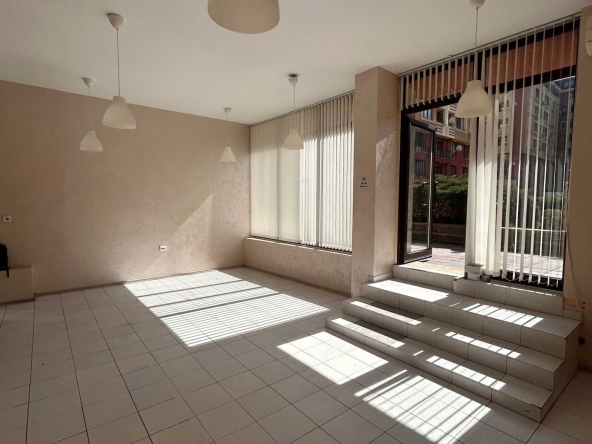 Магазин в София, Дружба 2 - 51 кв.м за 1350 €/кв.м - Снимка #1