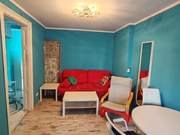 Дава се под наем Двустаен апартамент в София, Център - 62 кв.м за 598.23 € - Снимка #1