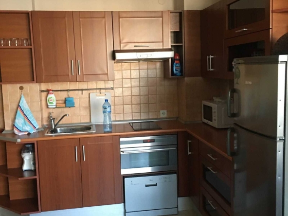 Дава се под наем Двустаен апартамент в София, Студентски град - 65 кв.м за 500 € - Снимка #1