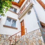 Къща в Плевен, 9-ти квартал - 194 кв.м за 407 €/кв.м - Снимка #1