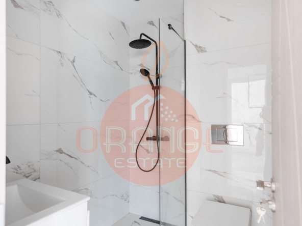 Двустаен апартамент в София, Студентски град - 92 кв.м за 1718 €/кв.м - Снимка #1