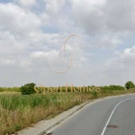 Земеделски имот в с. Златитрап, Област Пловдив -  кв.м за 28000 €/дка - Снимка #1