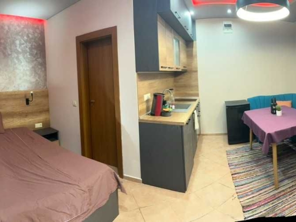Едностаен апартамент в Бургас, Център - 42 кв.м за 1310 €/кв.м - Снимка #1