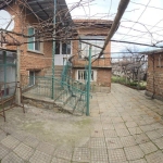 Къща в Пазарджик, Промишлена зона - 800 кв.м за 48 €/кв.м - Снимка #1