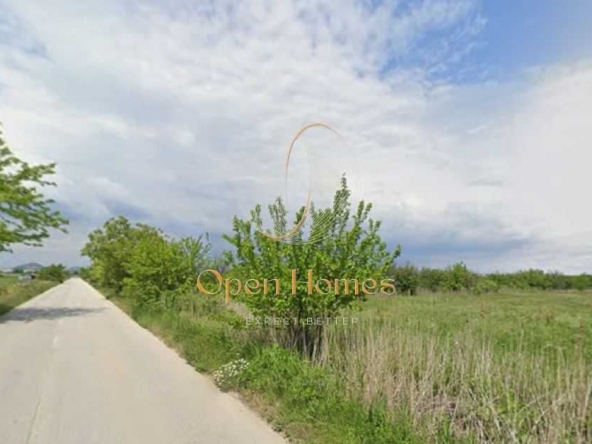 Земеделски имот в с. Белащица, Област Пловдив -  кв.м за 37000 €/дка - Снимка #1