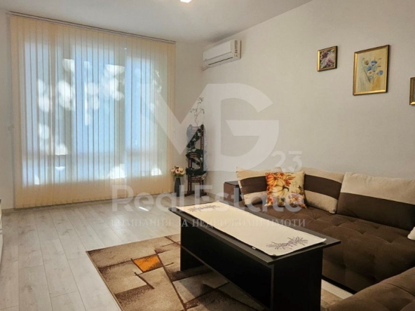 Тристаен апартамент в Пловдив, Каменица 1 - 110 кв.м за 1576 €/кв.м - Снимка #1