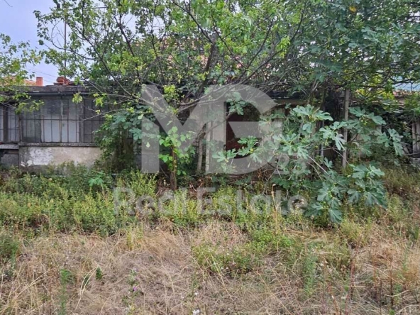 Парцел в Асеновград - 980 кв.м за 26 €/кв.м - Снимка #1