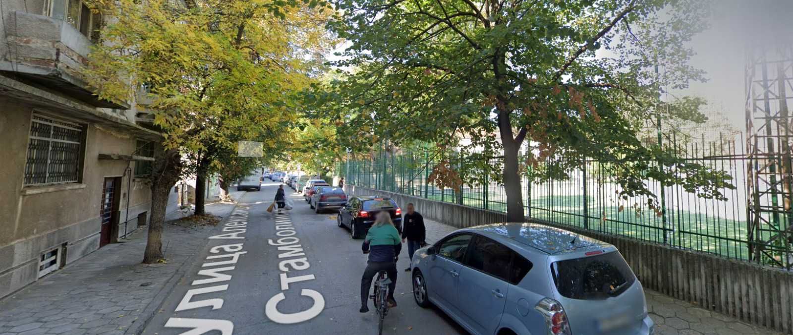 Четиристаен апартамент в Варна, Цветен квартал - 102 кв.м за 736 €/кв.м - Снимка #1