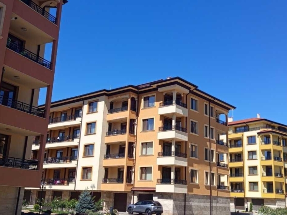 Тристаен апартамент в Казанлък - 122 кв.м за 1630 €/кв.м - Снимка #1