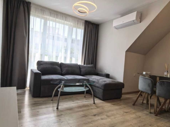 Дава се под наем Тристаен апартамент в Пловдив, Тракия - 90 кв.м за 600 € - Снимка #1