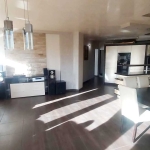 Дава се под наем Четиристаен апартамент в Велико Търново, Център - 178 кв.м за 484.5 € - Снимка #1