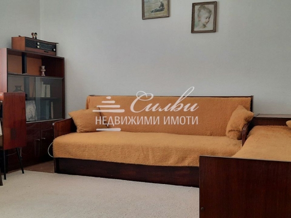 Къща в Шумен, Дивдядово - 210 кв.м за 715 €/кв.м - Снимка #1