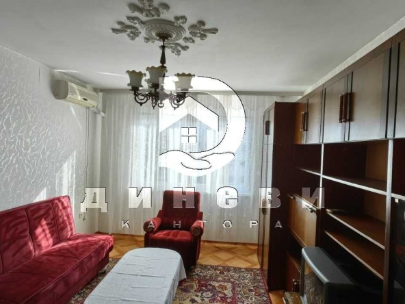 Дава се под наем Двустаен апартамент в Стара Загора, Център - 58 кв.м за 255 € - Снимка #1