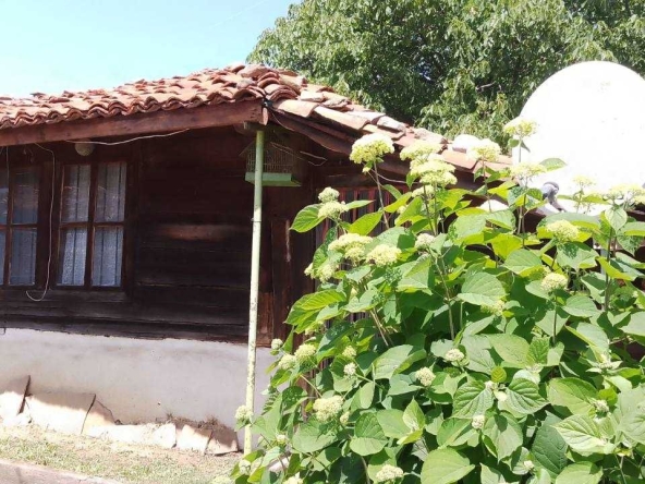 Къща в Шумен, Център - 96 кв.м за 425 €/кв.м - Снимка #1