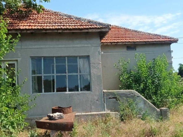 Къща в с. Раковски, Област Добрич - 84 кв.м за 221 €/кв.м - Снимка #1