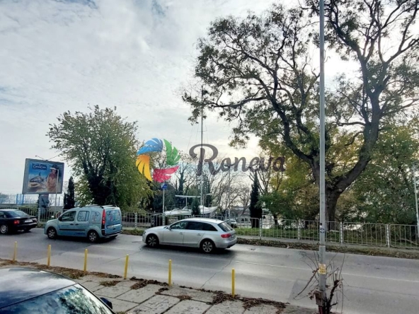 Дава се под наем Офис в Варна, Гръцка махала - 42 кв.м за 510 € - Снимка #1