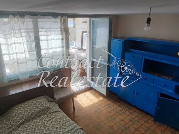 Дава се под наем Едностаен апартамент в Варна, ВИНС - 18 кв.м за 127.5 € - Снимка #1