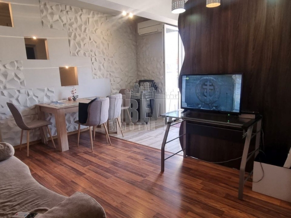 Двустаен апартамент в Варна, Левски - 102 кв.м за 1324 €/кв.м - Снимка #1