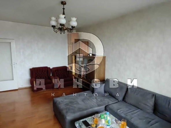 Четиристаен апартамент в Стара Загора, Зора - 97 кв.м за 846 €/кв.м - Снимка #1