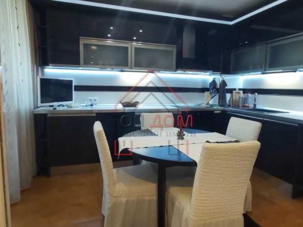 Мезонет в Варна, Генералите - 170 кв.м за 2000 €/кв.м - Снимка #1