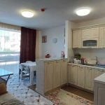 Тристаен апартамент в к.к. Елените - 87 кв.м за 1483 €/кв.м - Снимка #1