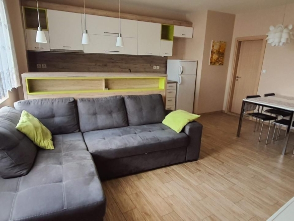 Дава се под наем Двустаен апартамент в Пловдив, Център - 55 кв.м за 350 € - Снимка #1