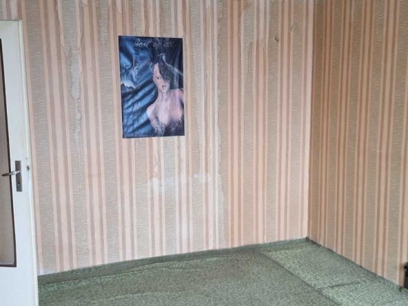 Двустаен апартамент в Разград, Орел - 56 кв.м за 1072 €/кв.м - Снимка #1